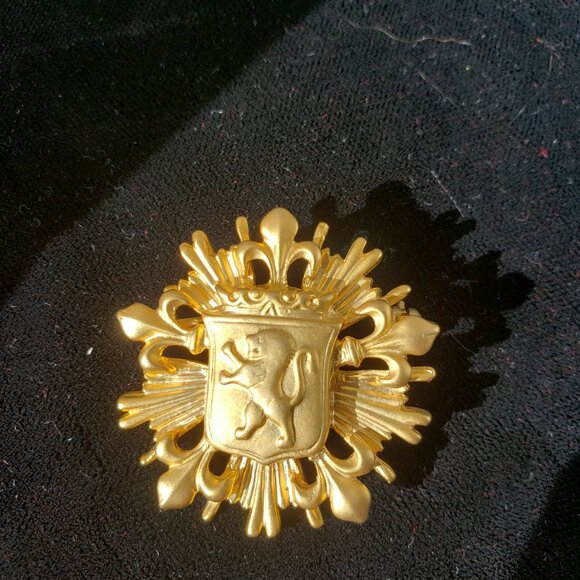 Vintage Brooches - Picture 11 of 11